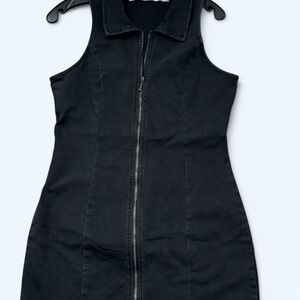 Black Sleeveless Denim Zip-Up Dress